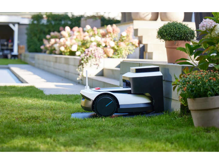 ECOVACS Akku-Mähroboter Goat G1